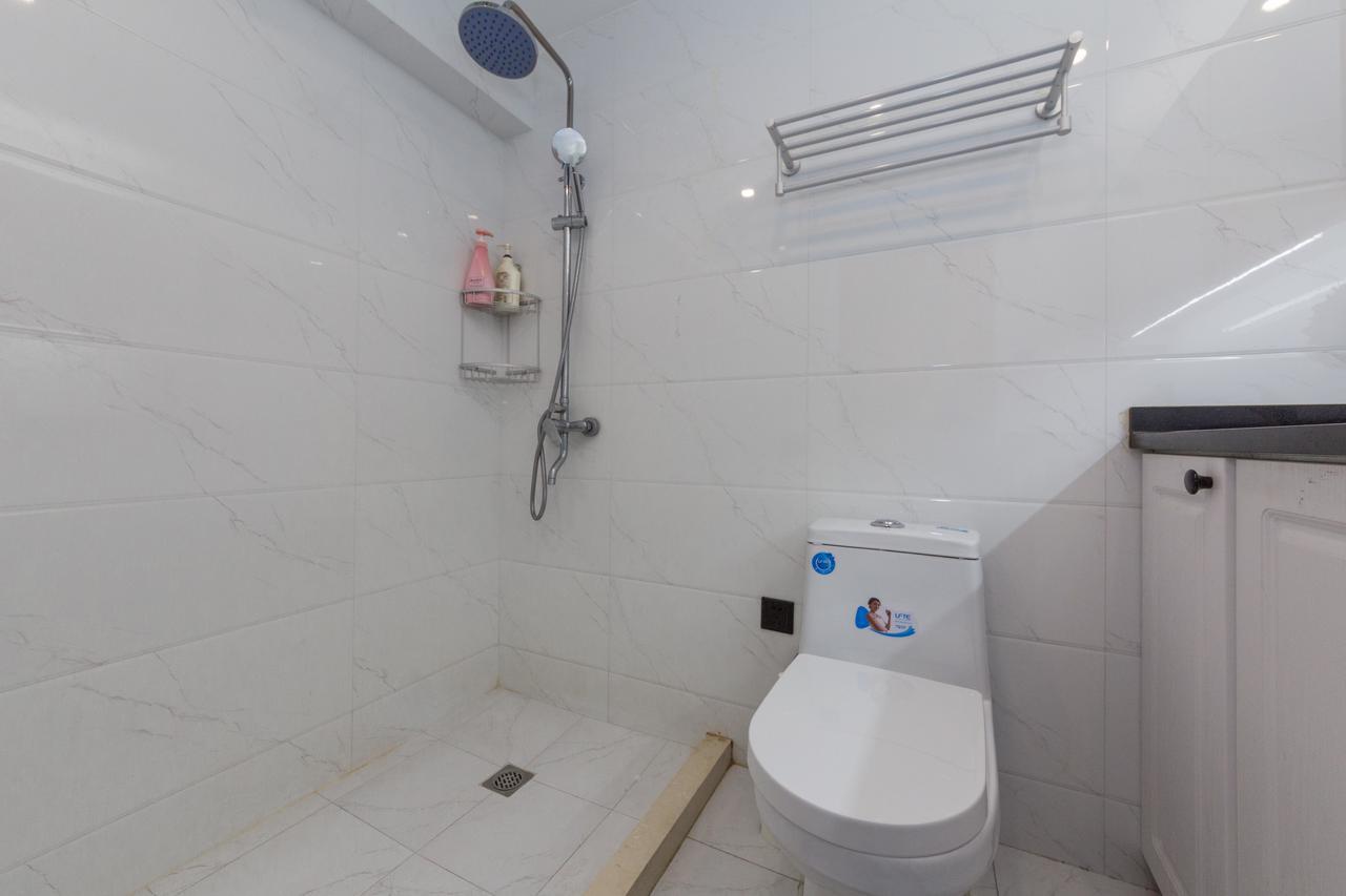 Henry'S Apartment - South Maoming Road Shanghai Luaran gambar