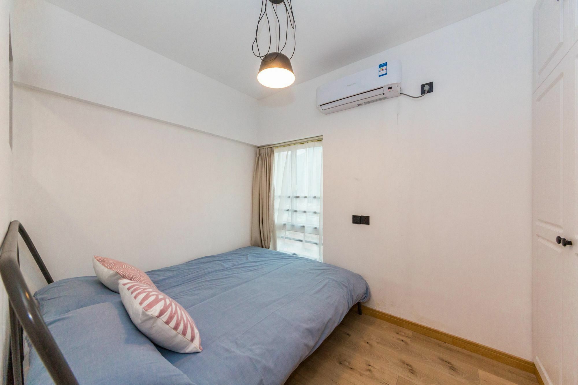 Henry'S Apartment - South Maoming Road Shanghai Luaran gambar